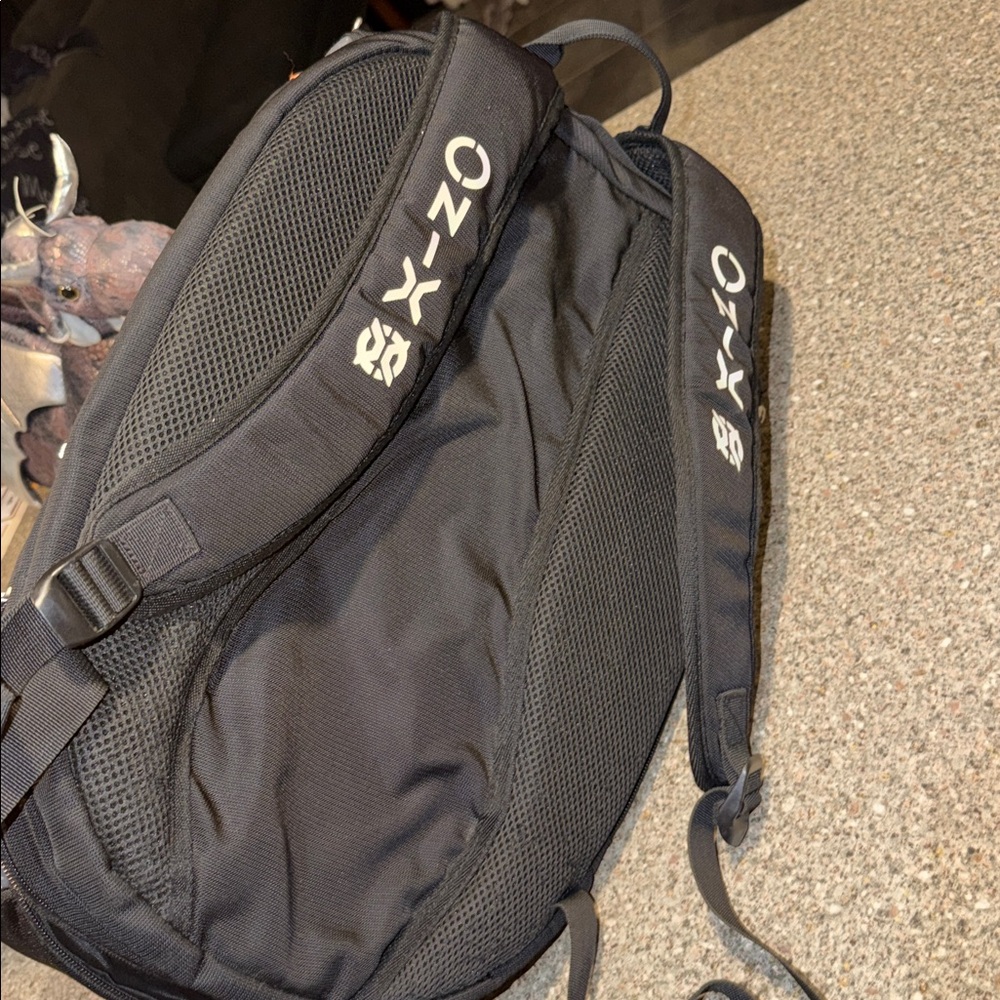 Onix Pickleball Backpack - image 3